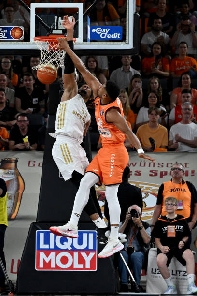 西方面询问 西方面询问