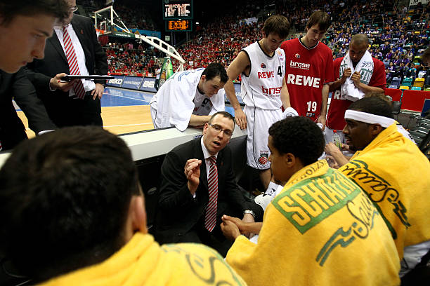 阵容厚度提 阵容厚度提